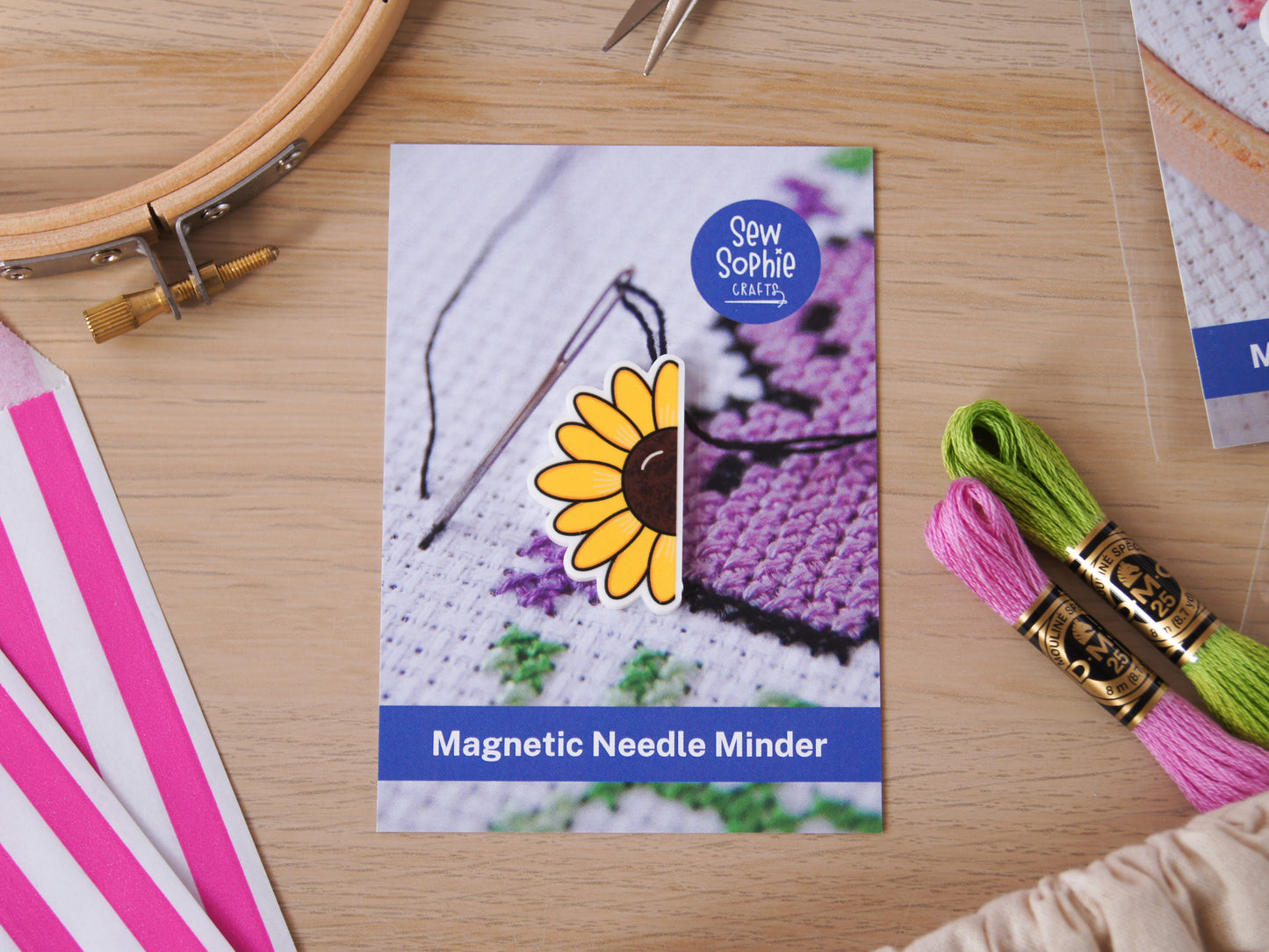 Half Sunflower Magnetic Needle Minder