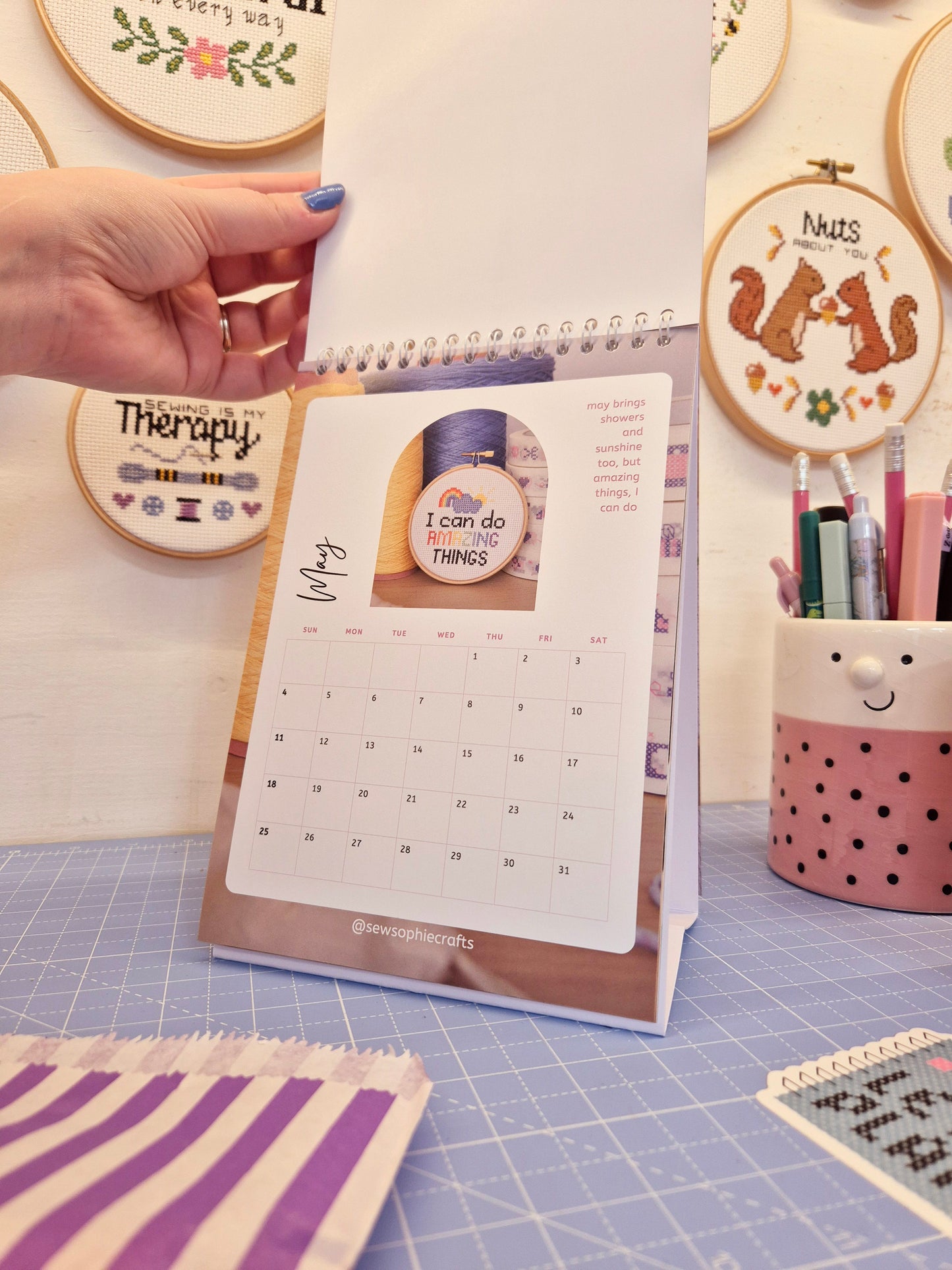 2025 Desk Calendar