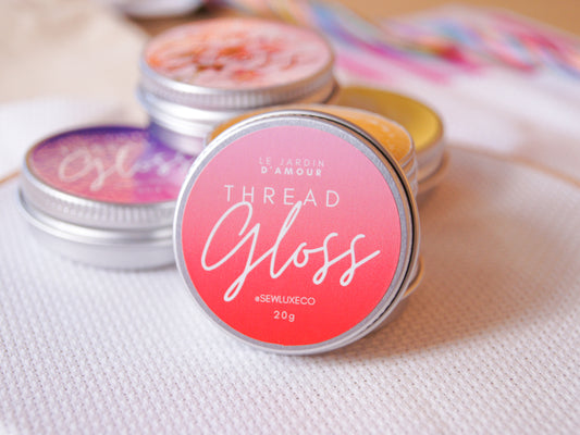 Le Jardin d'Amour (Rose Scented) Thread Gloss