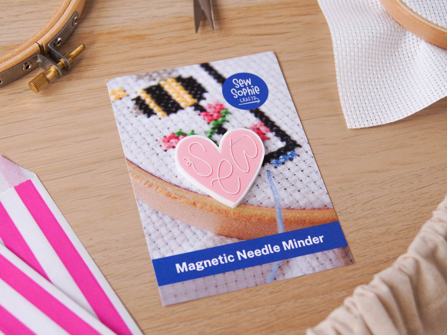 Sewing Heart Magnetic Needle Minder