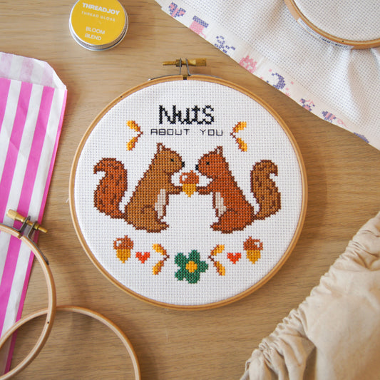 Squirrels 6" Cross Stitch Kit